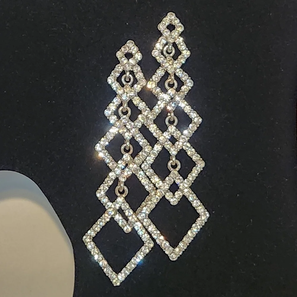 3” 2 Tier Diamond Shaped Rhinestone Dangle Earring Clear Silicone Back Stopper